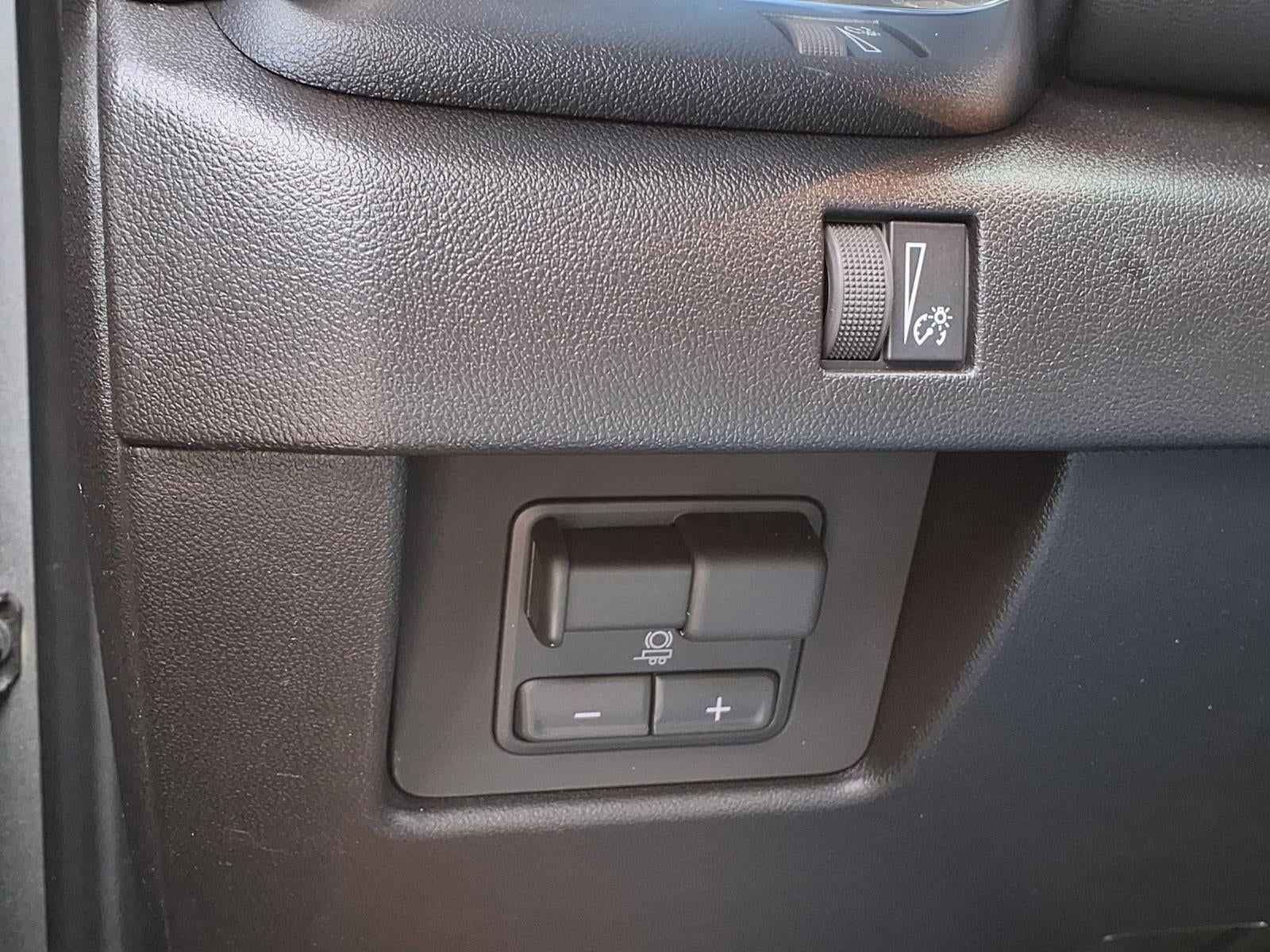 2026 GMC Canyon Elevation Crew Cab Short Box RWD