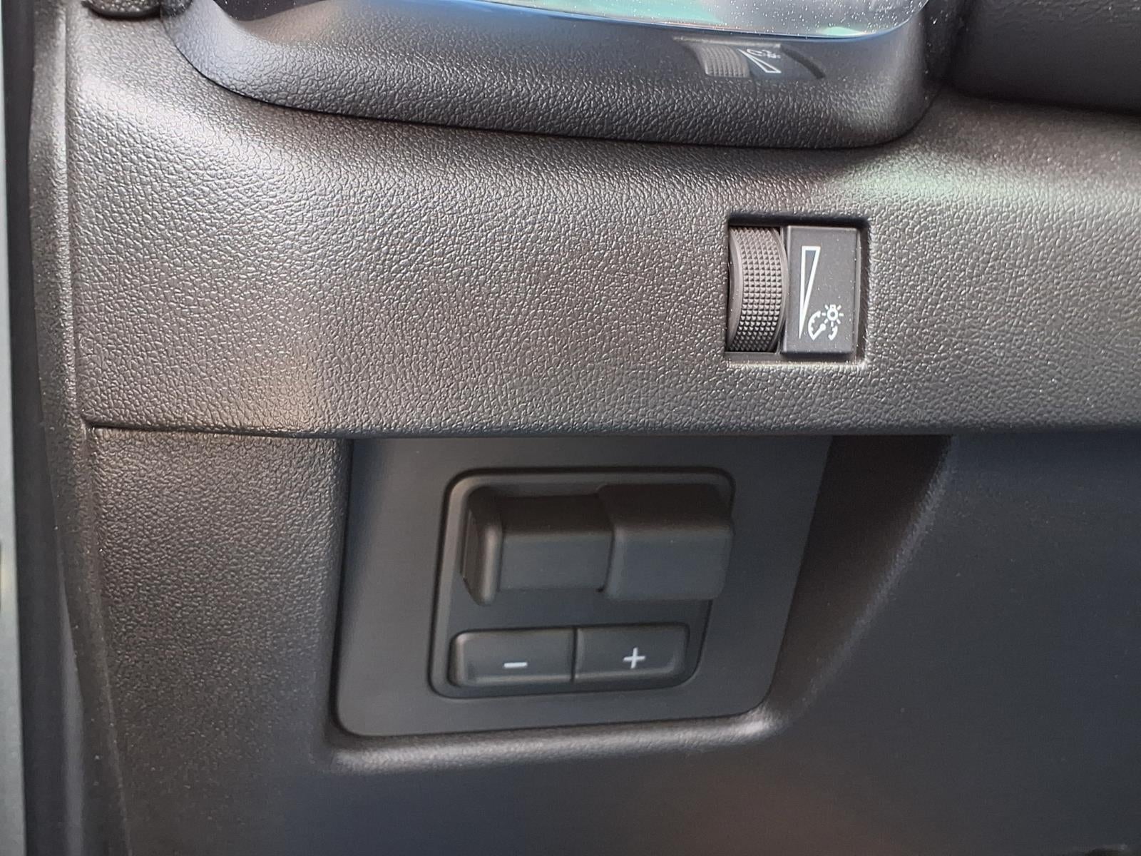 2026 GMC Canyon Elevation Crew Cab Short Box RWD