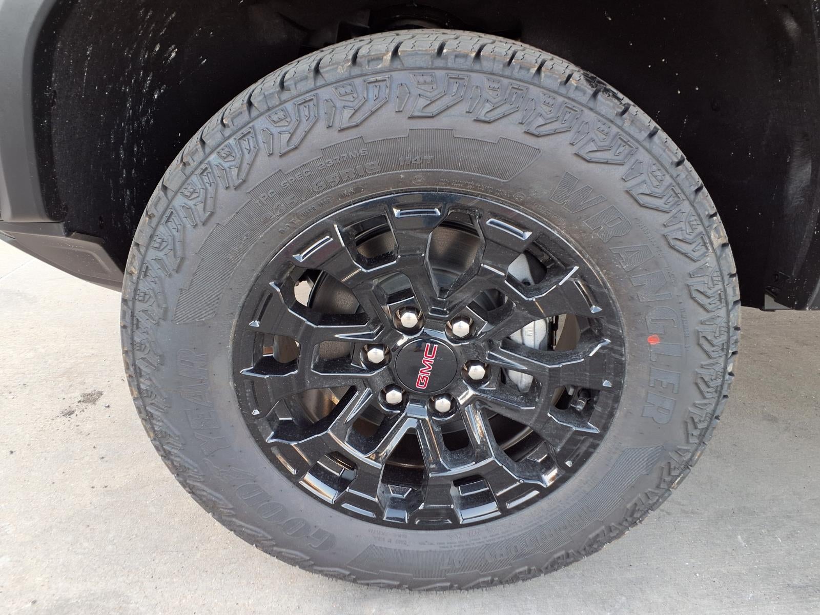 2026 GMC Canyon Elevation Crew Cab Short Box RWD