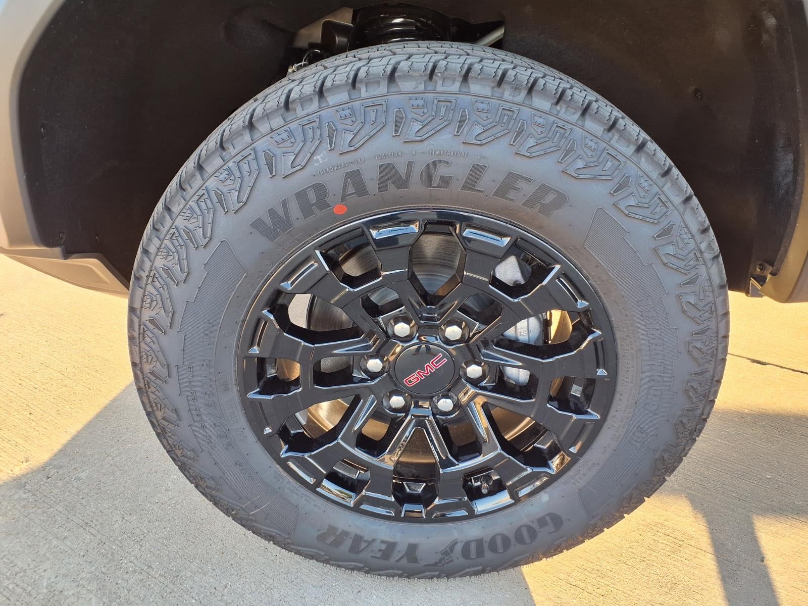 2026 GMC Canyon Elevation Crew Cab Short Box RWD