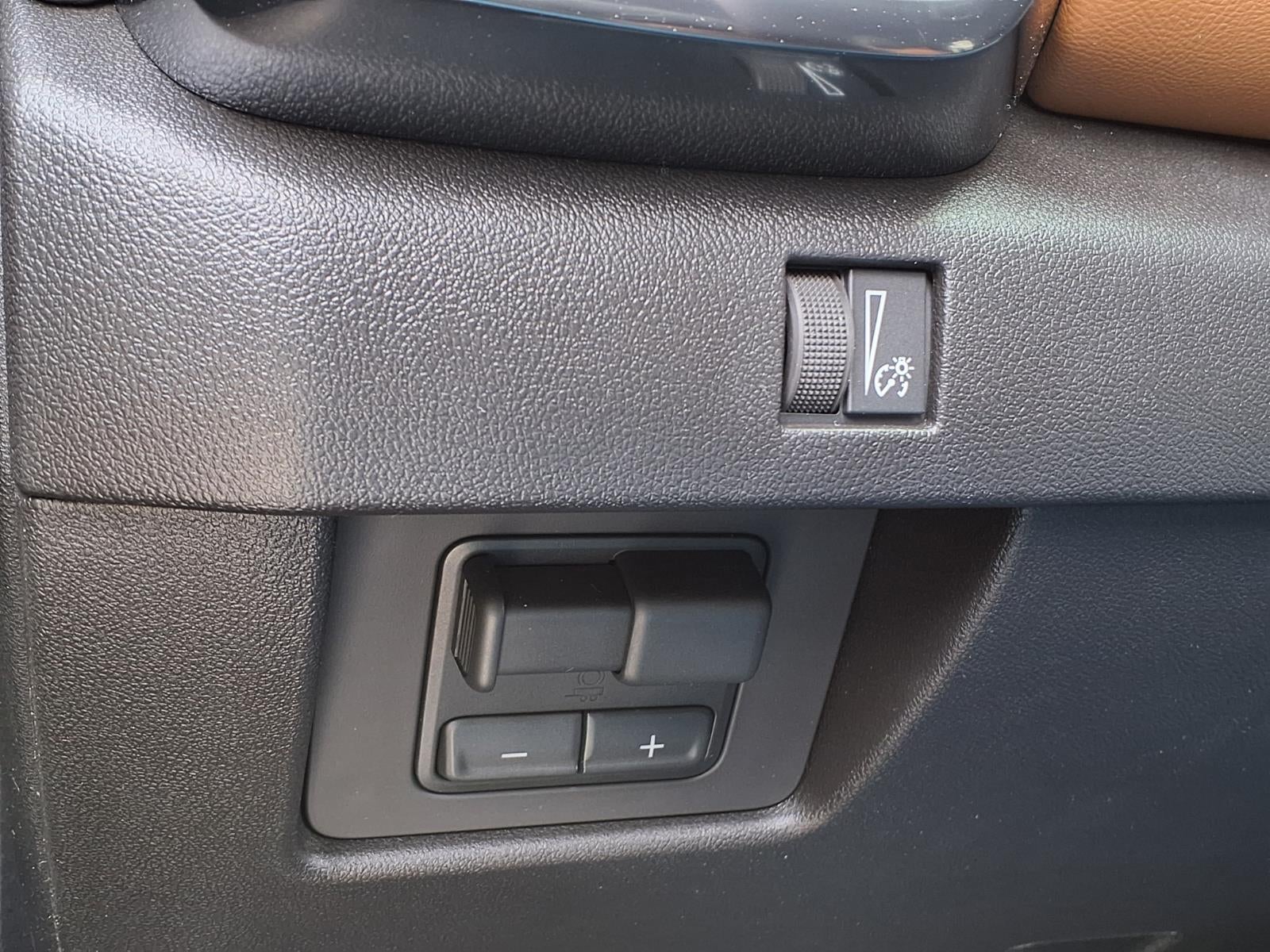 2026 GMC Canyon AT4 Crew Cab Short Box 4WD