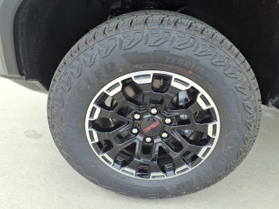 2026 GMC Canyon AT4 Crew Cab Short Box 4WD