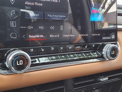 2026 GMC Canyon AT4 Crew Cab Short Box 4WD