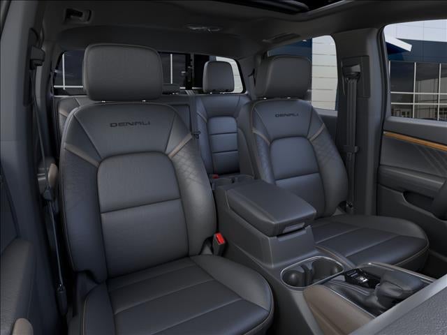 2026 GMC Canyon Denali Crew Cab Short Box 4WD
