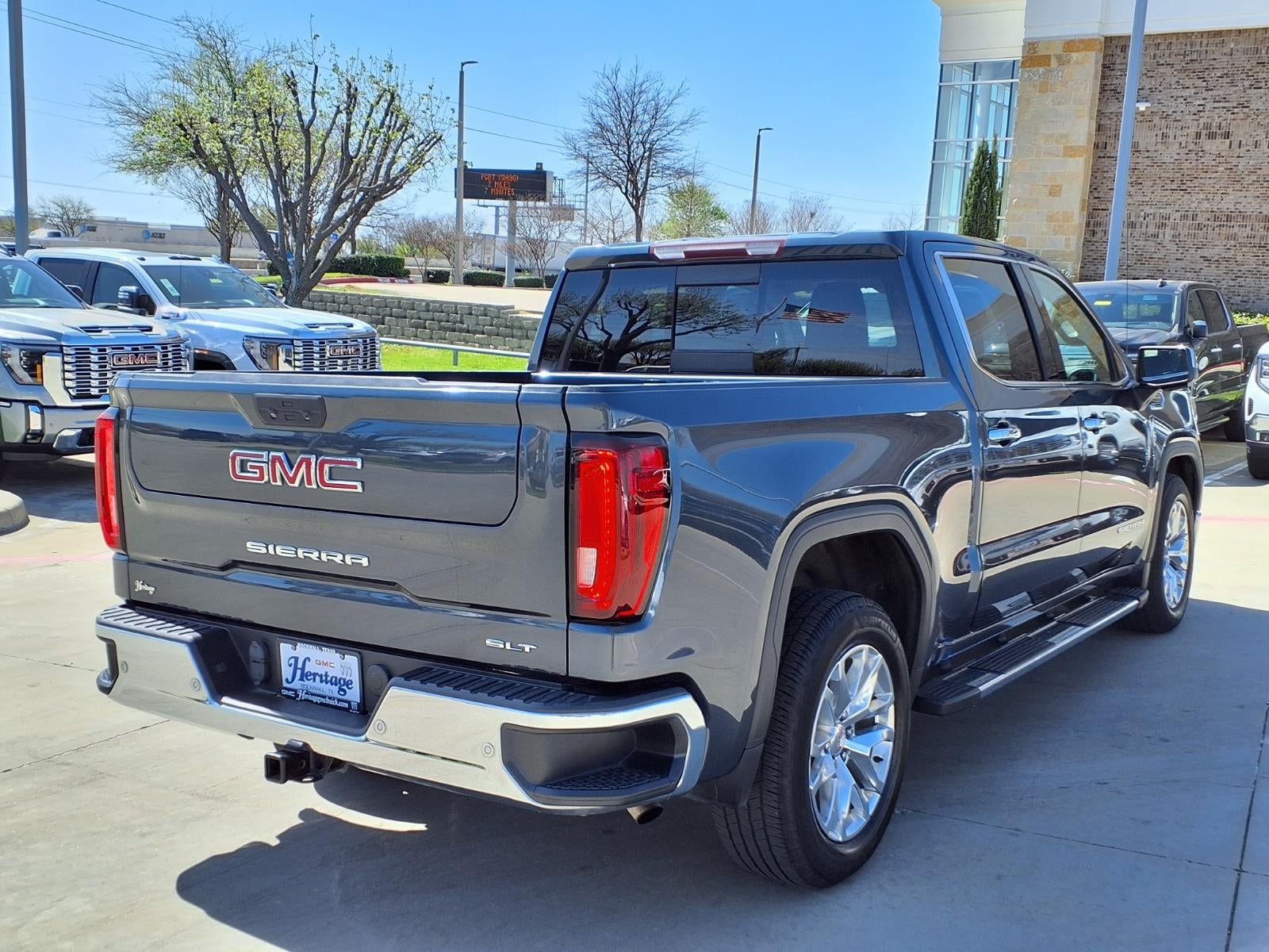 2021 GMC Sierra 1500 SLT
