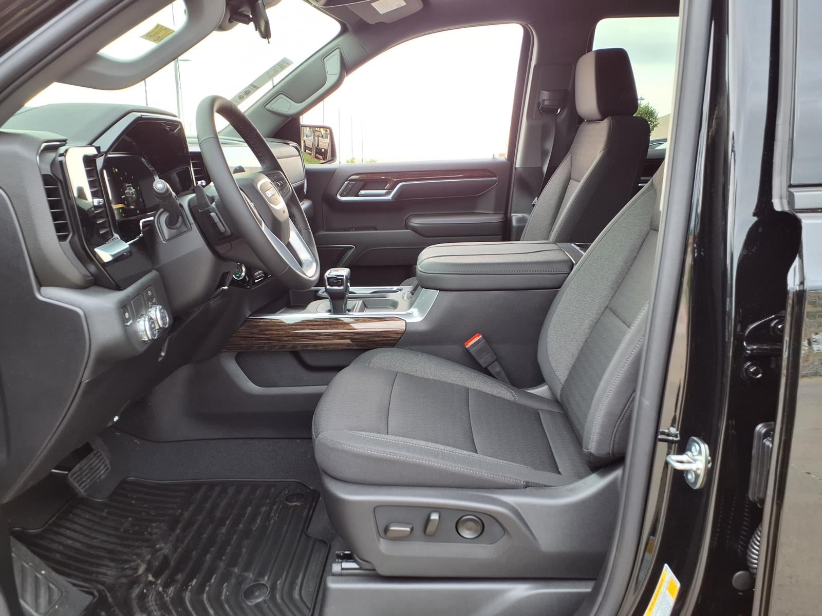 2026 GMC Sierra 1500 Elevation Crew Cab Short Box RWD