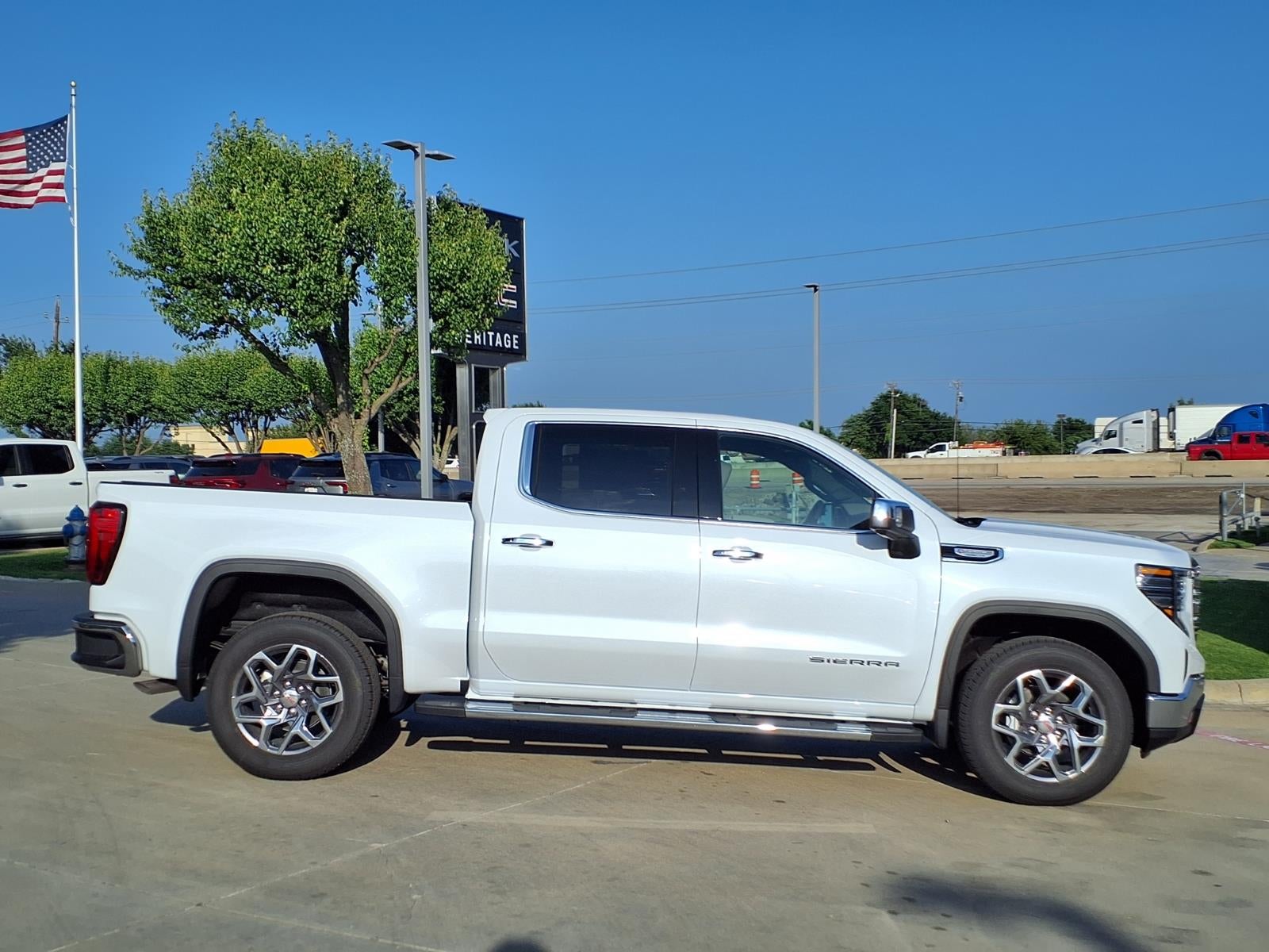 2026 GMC Sierra 1500 SLT Crew Cab Short Box RWD