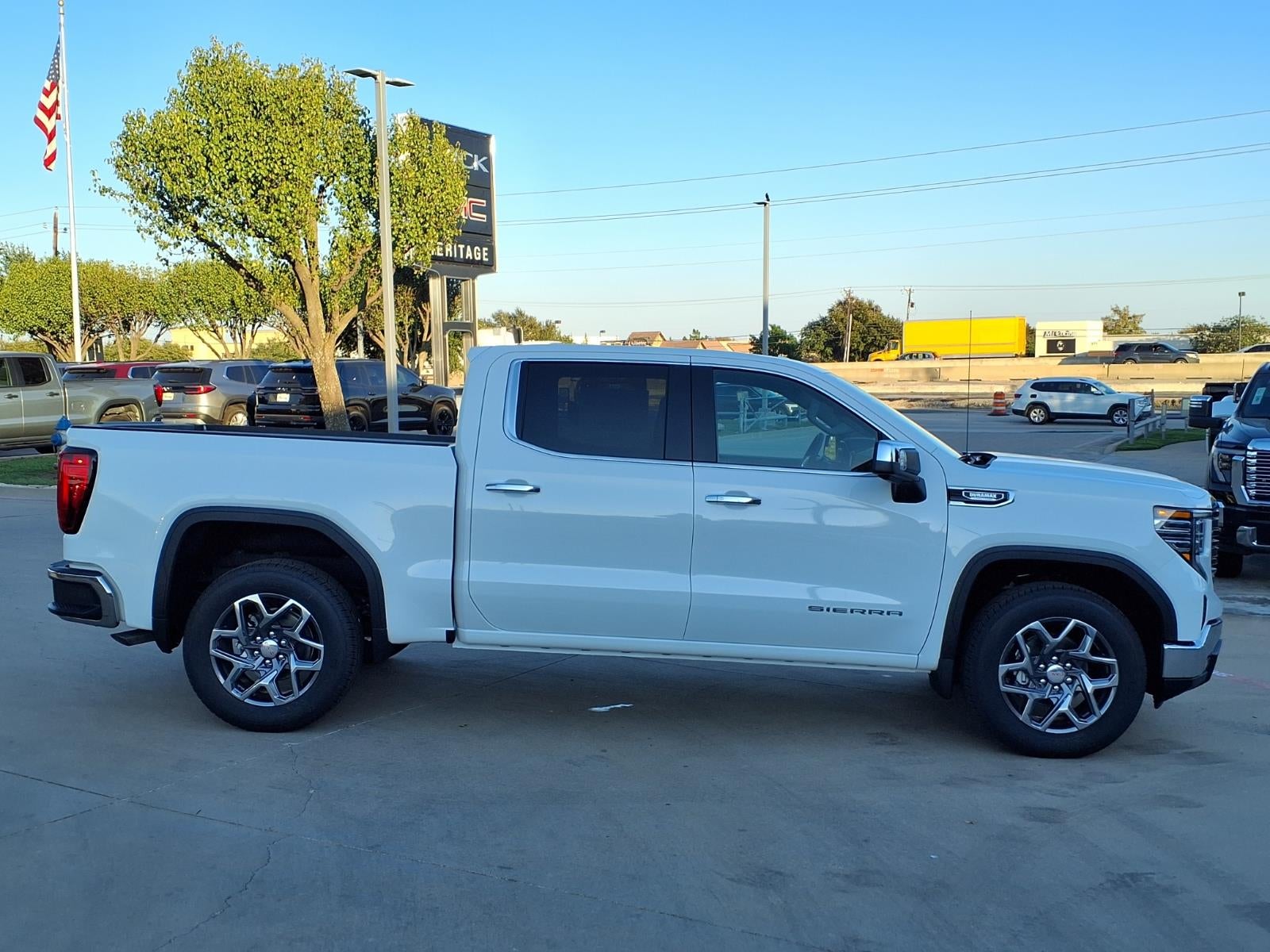 2026 GMC Sierra 1500 SLT Crew Cab Short Box RWD