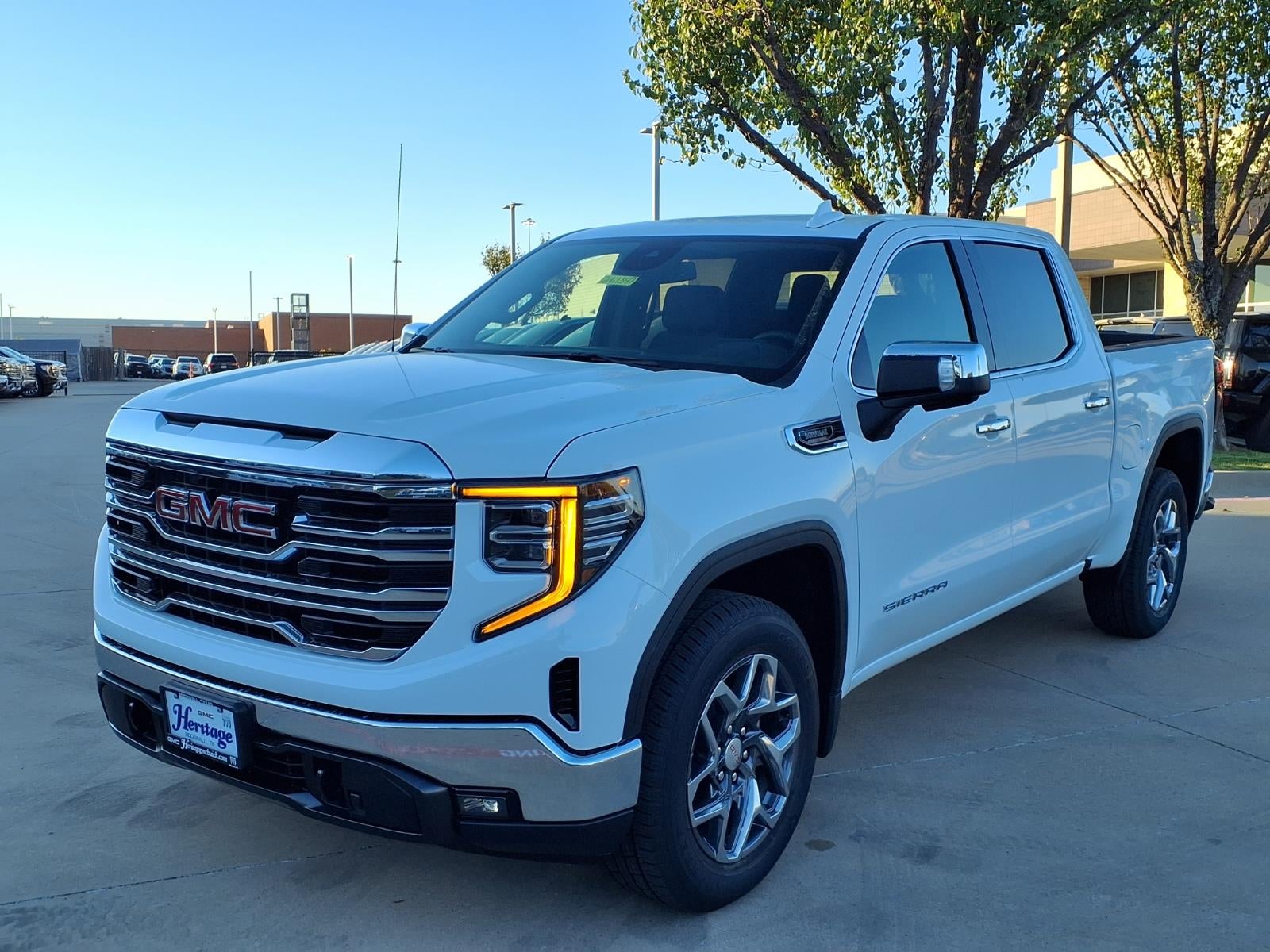 2026 GMC Sierra 1500 SLT Crew Cab Short Box RWD