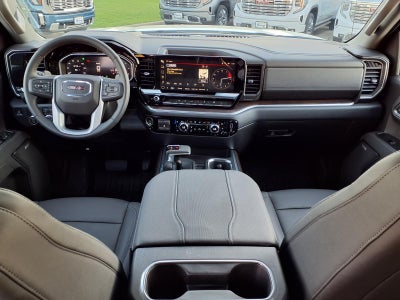 2026 GMC Sierra 1500 SLT Crew Cab Short Box RWD