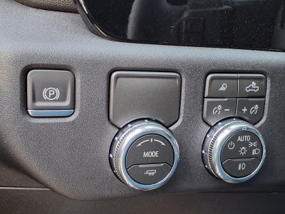 2026 GMC Sierra 1500 SLT Crew Cab Short Box RWD