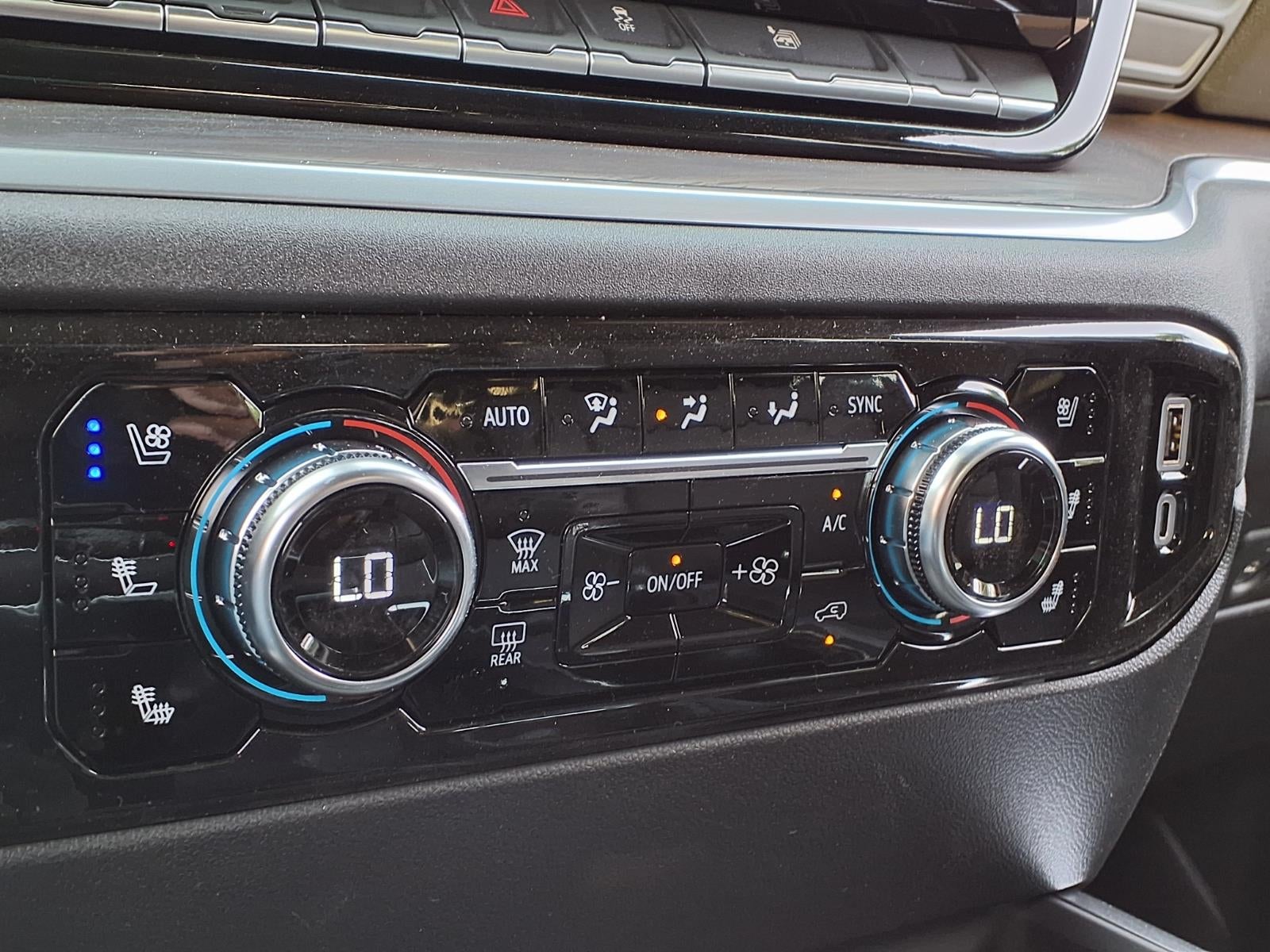 2026 GMC Sierra 1500 SLT Crew Cab Short Box RWD