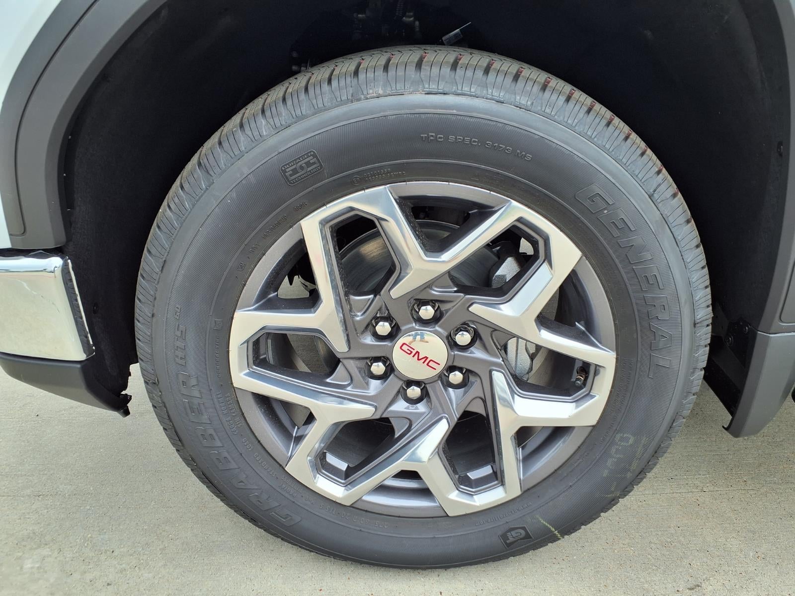 2026 GMC Sierra 1500 SLT Crew Cab Short Box RWD