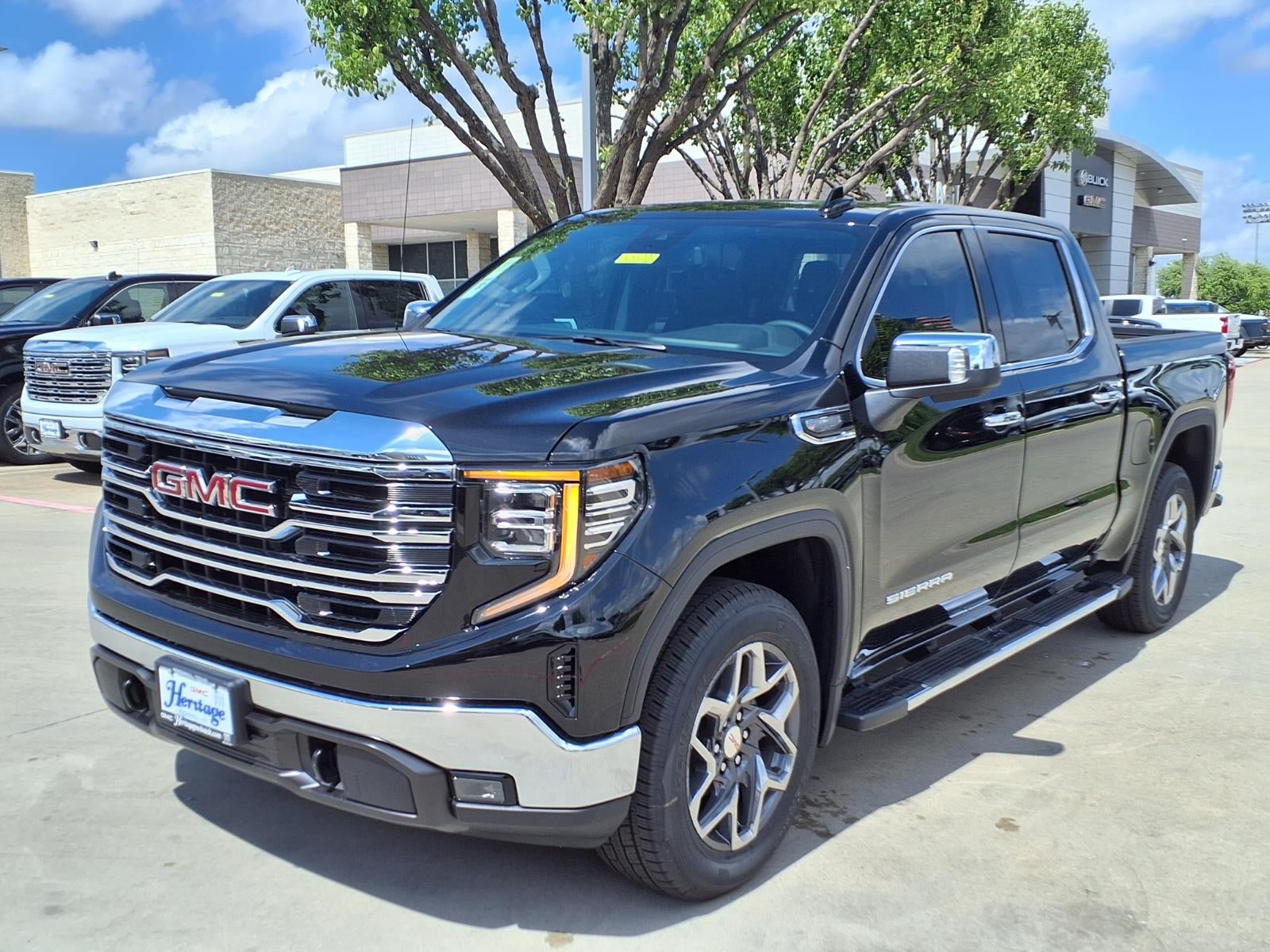 2026 GMC Sierra 1500 SLT Crew Cab Short Box RWD