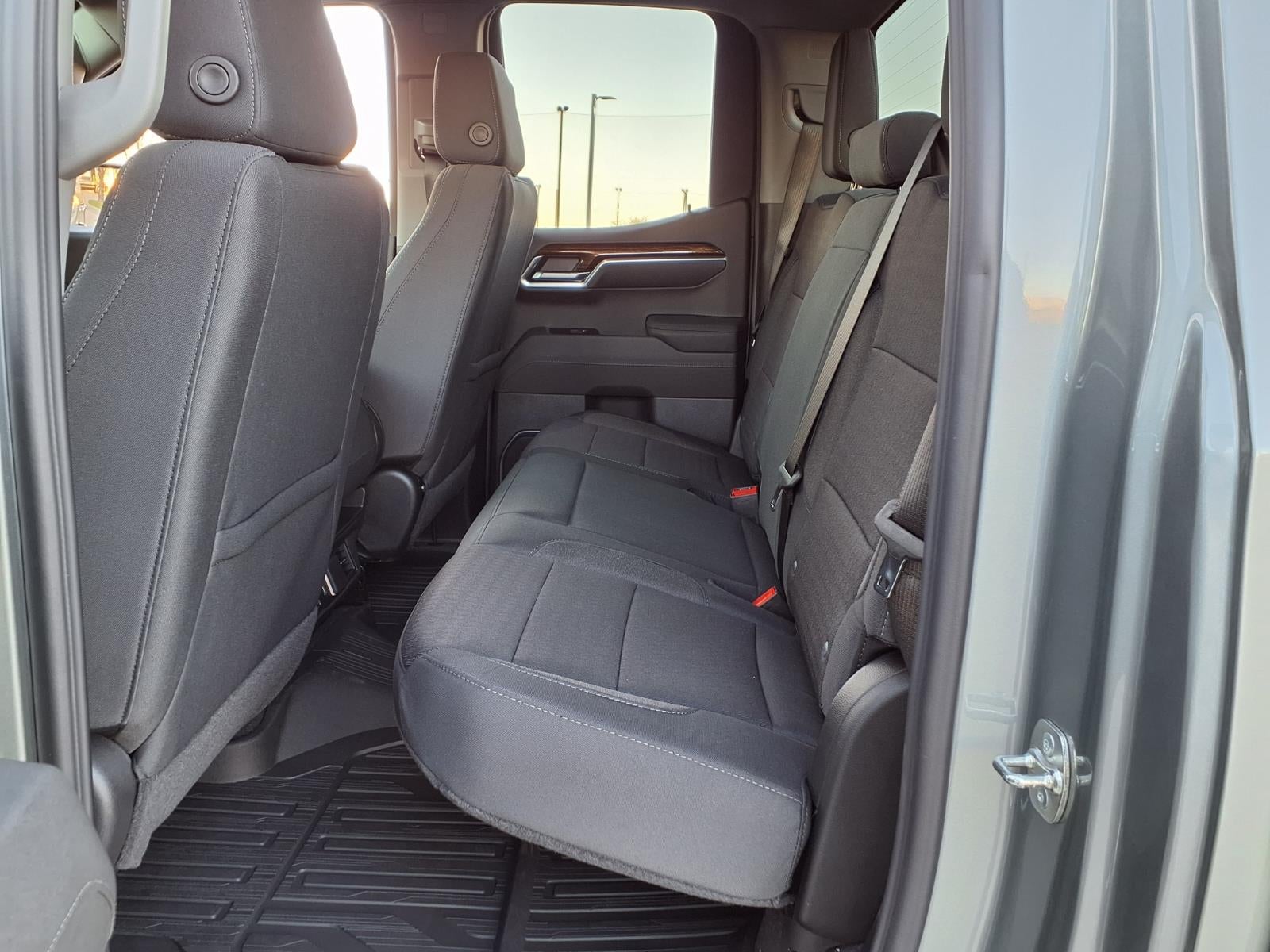 2026 GMC Sierra 1500 Elevation Double Cab Standard Box RWD