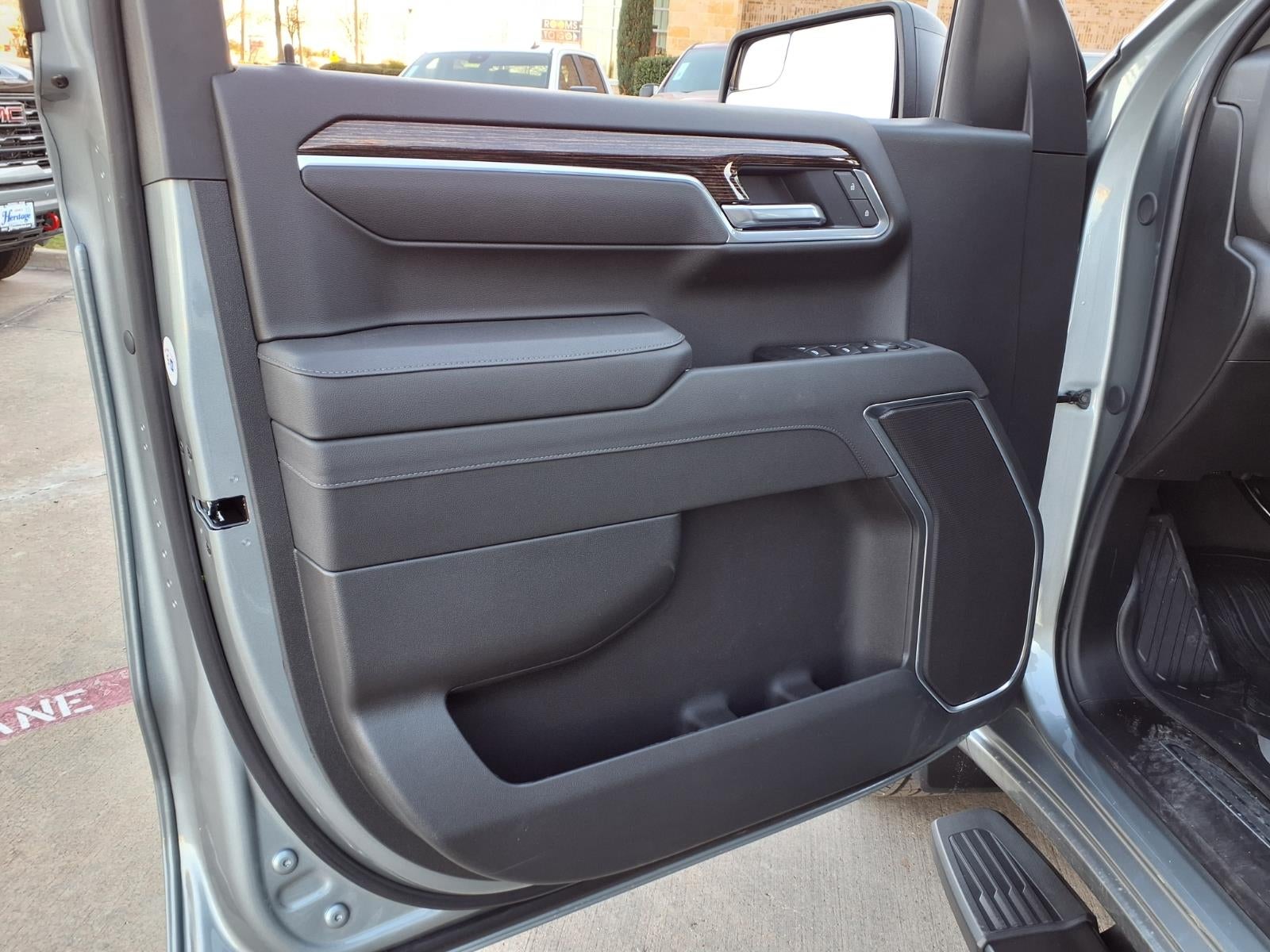 2026 GMC Sierra 1500 Elevation Double Cab Standard Box RWD