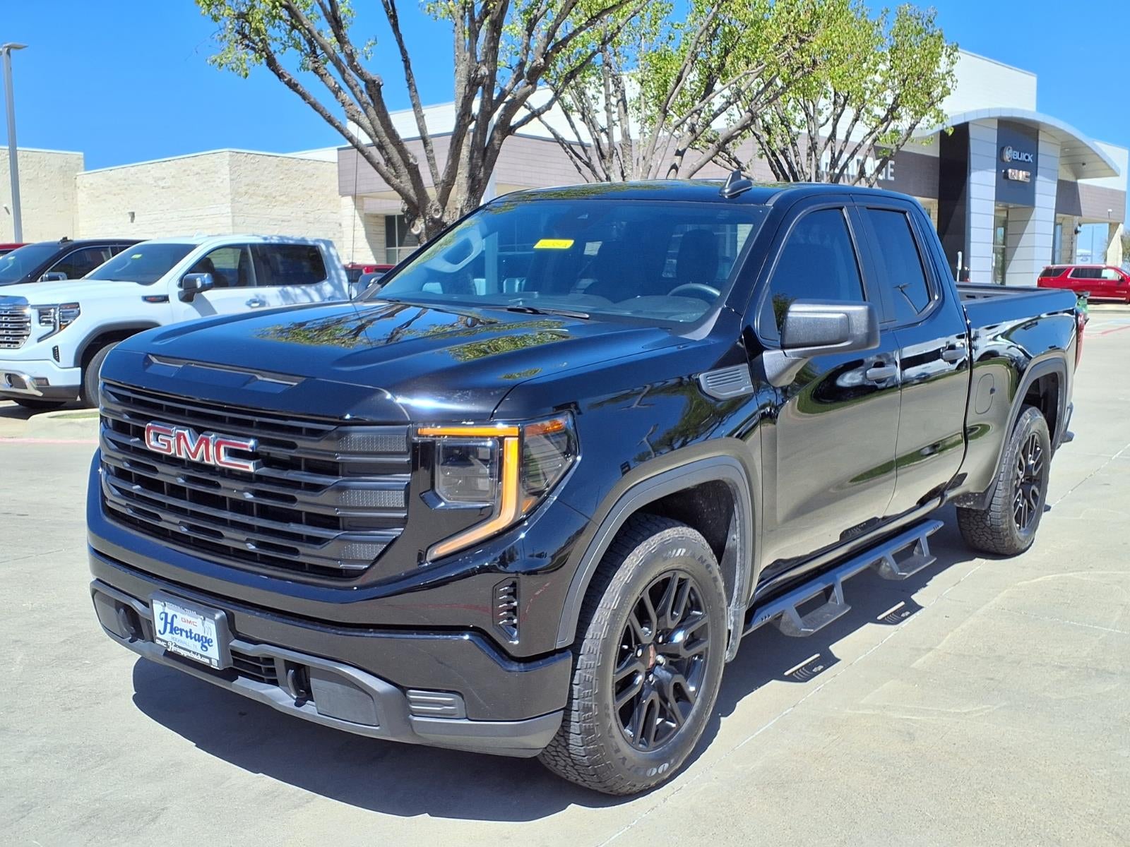 2023 GMC Sierra 1500 Pro