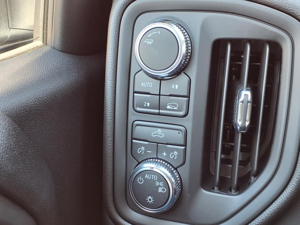 2026 GMC Sierra 1500 Pro Crew Cab Short Box 4WD