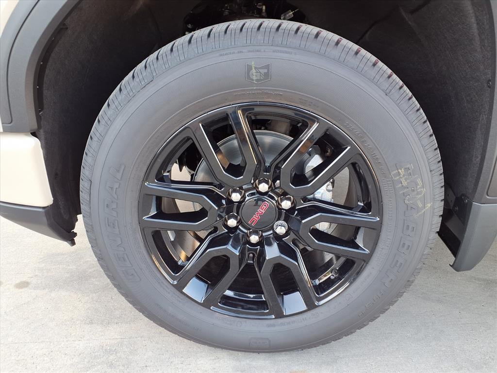 2026 GMC Sierra 1500 Pro Crew Cab Short Box 4WD