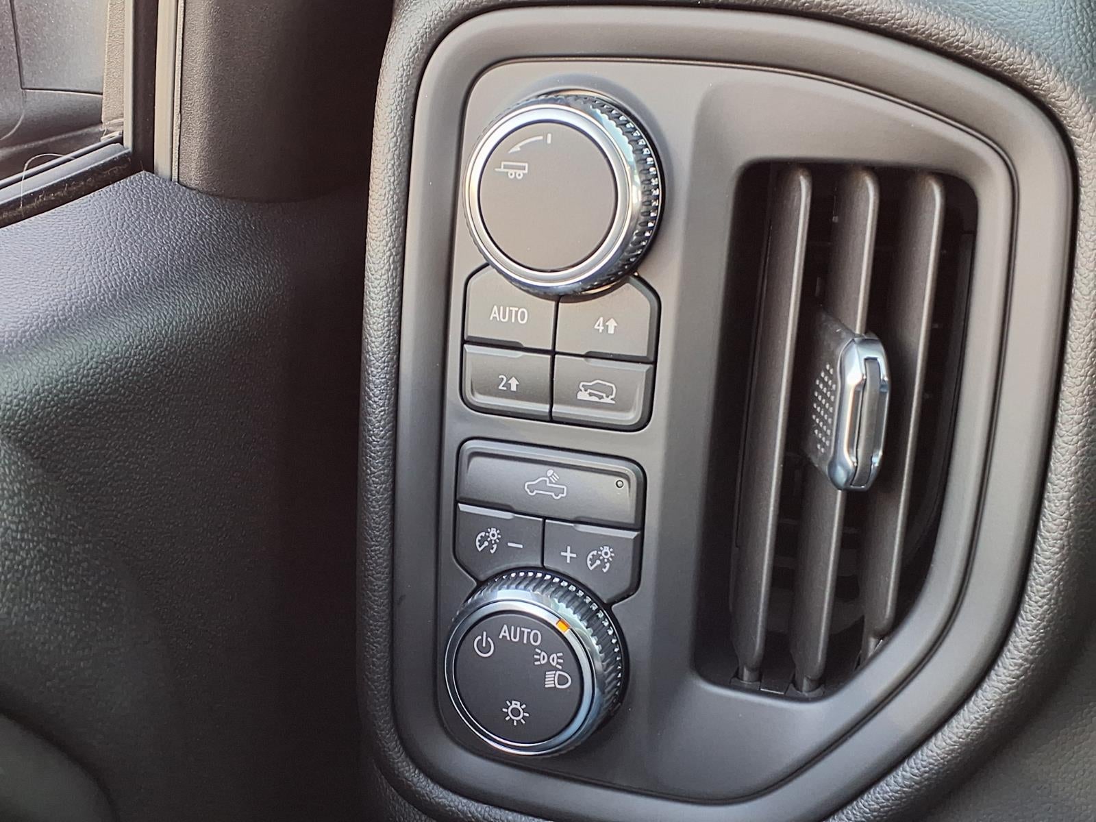 2026 GMC Sierra 1500 Pro Crew Cab Short Box 4WD