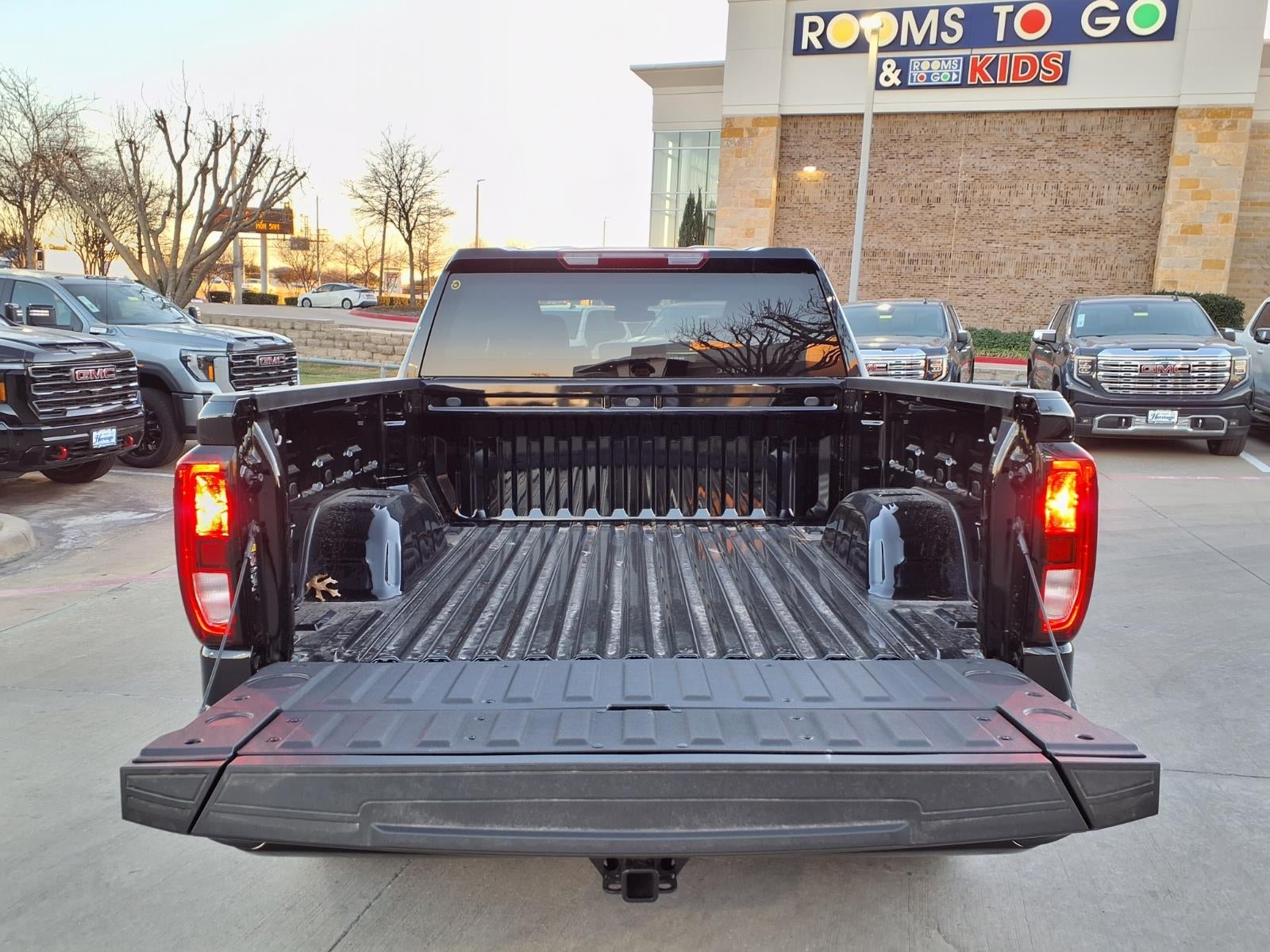 2026 GMC Sierra 1500 Pro Crew Cab Short Box 4WD