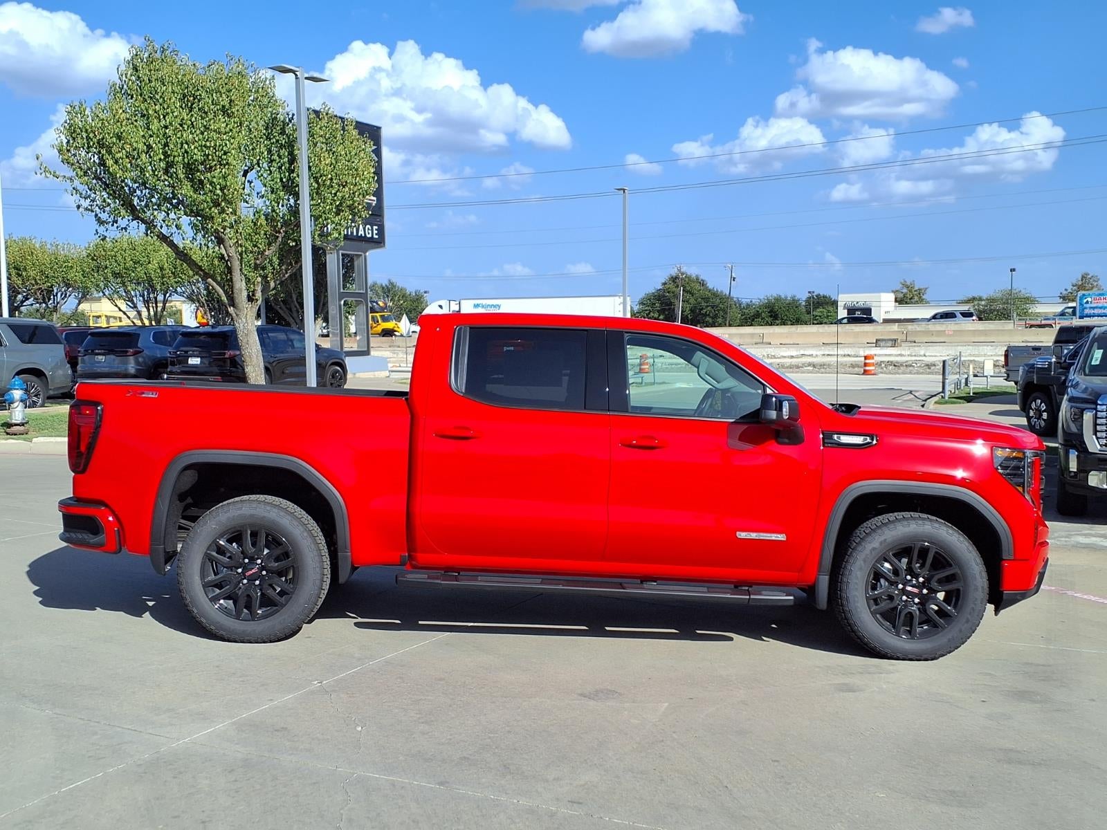 2026 GMC Sierra 1500 Elevation Crew Cab Short Box 4WD