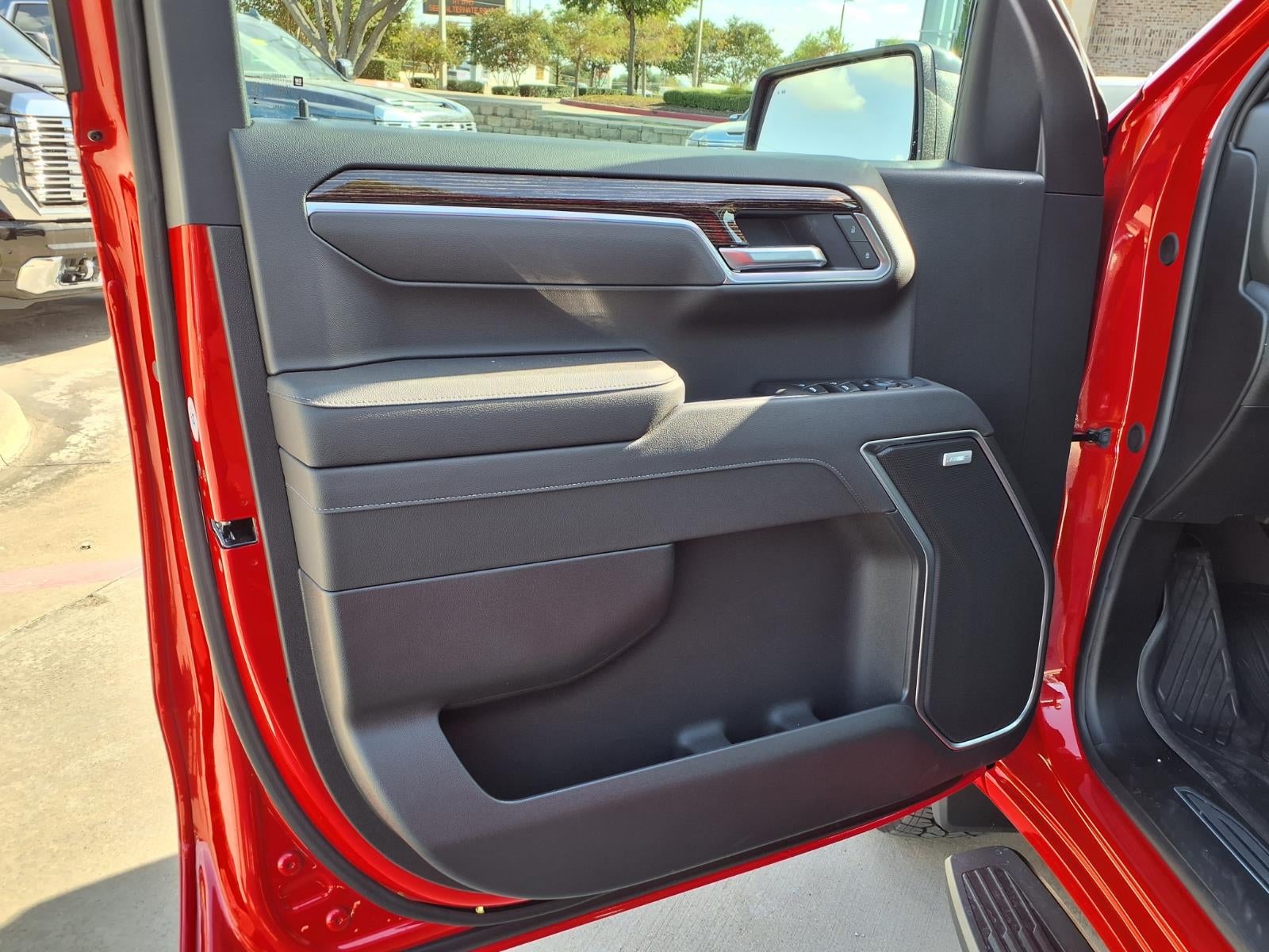 2026 GMC Sierra 1500 Elevation Crew Cab Short Box 4WD