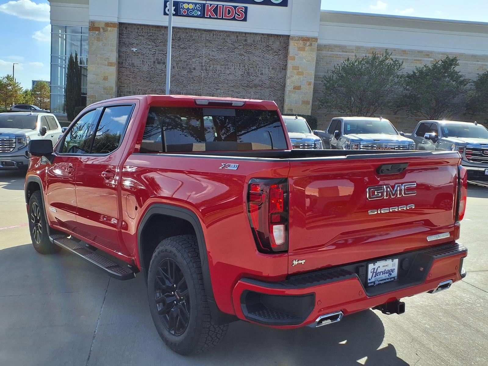 2026 GMC Sierra 1500 Elevation Crew Cab Short Box 4WD