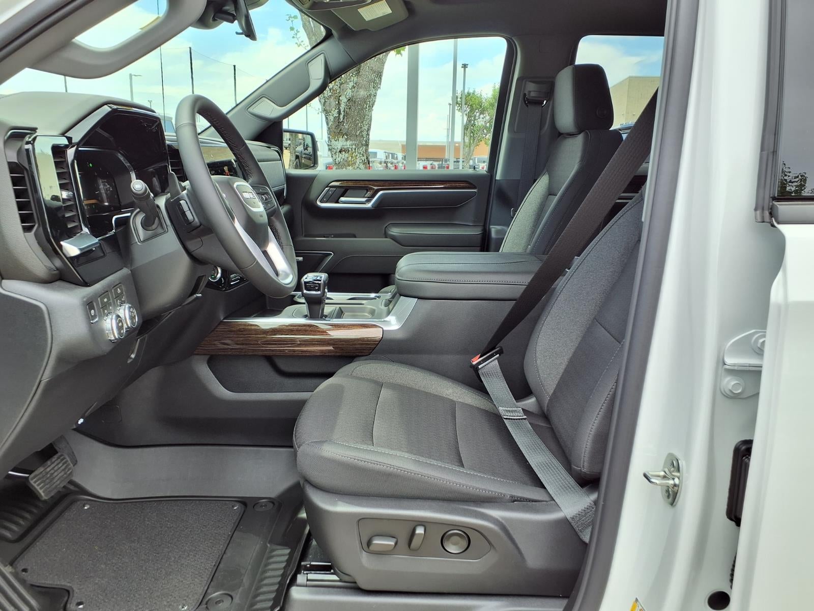2026 GMC Sierra 1500 Elevation Crew Cab Short Box 4WD