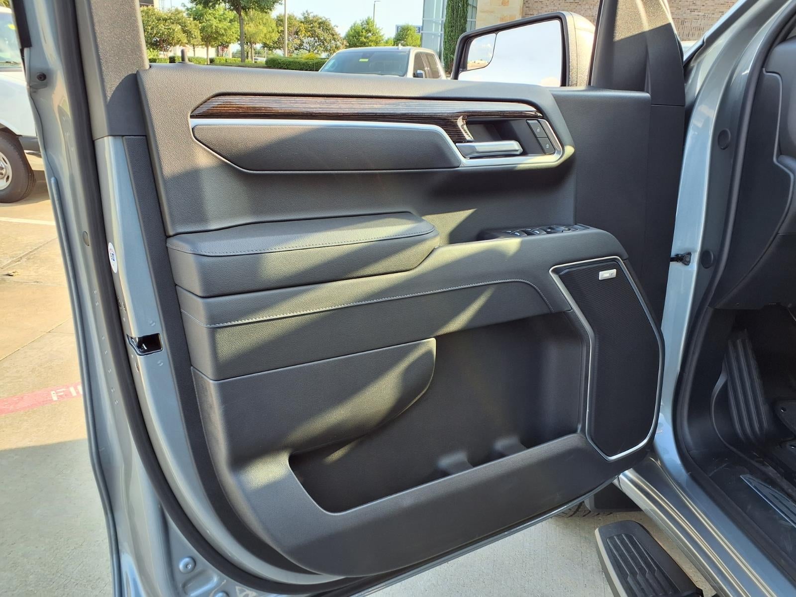 2026 GMC Sierra 1500 Elevation Crew Cab Short Box 4WD