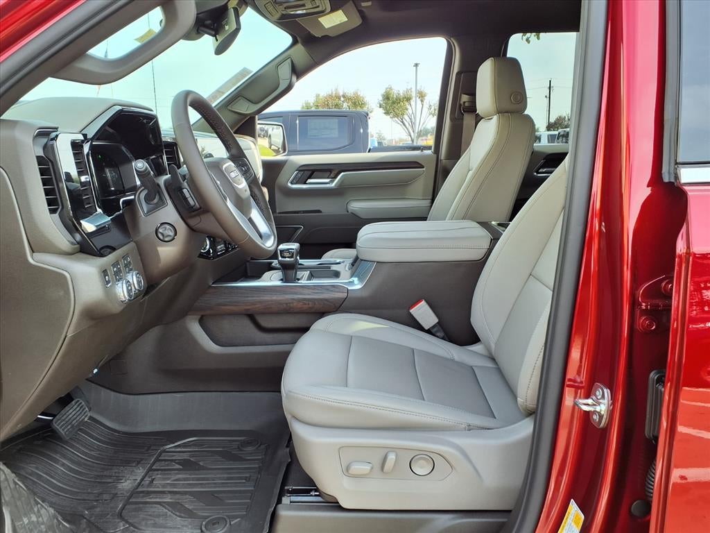 2026 GMC Sierra 1500 SLT Crew Cab Short Box 4WD