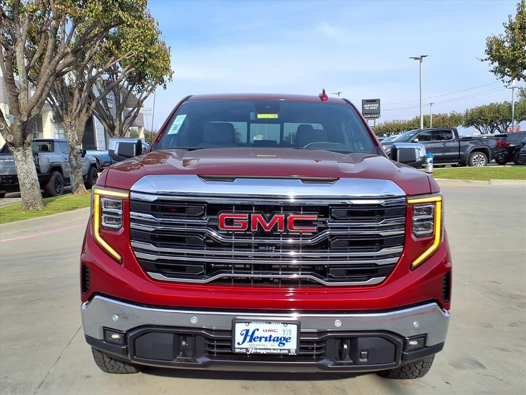 2026 GMC Sierra 1500 SLT Crew Cab Short Box 4WD