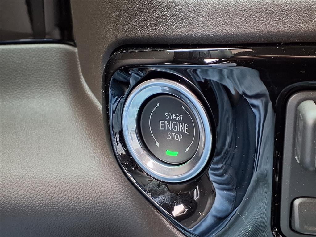 2026 GMC Sierra 1500 SLT Crew Cab Short Box 4WD