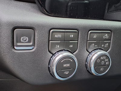 2026 GMC Sierra 1500 SLT Crew Cab Short Box 4WD
