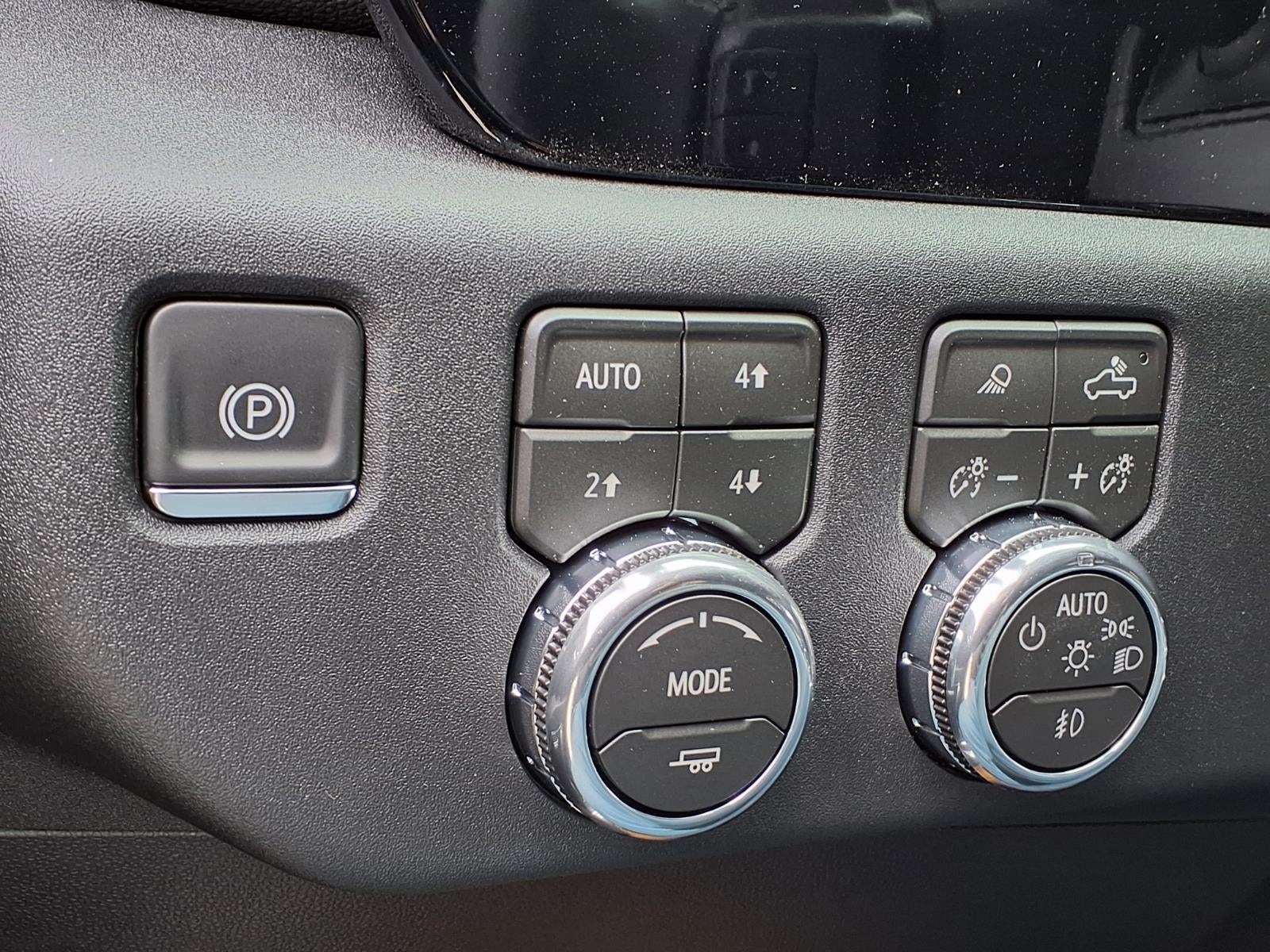 2026 GMC Sierra 1500 SLT Crew Cab Short Box 4WD