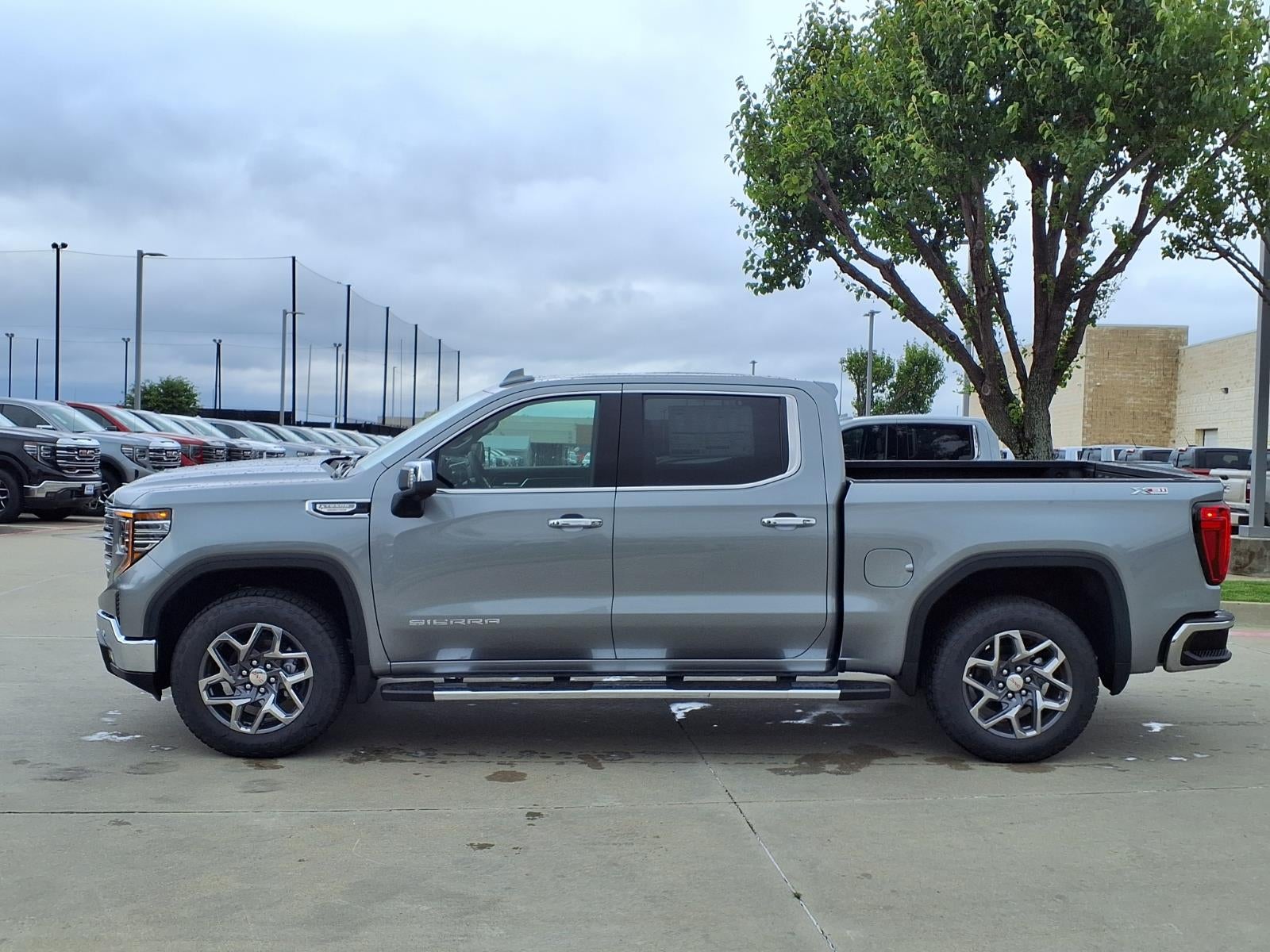 2026 GMC Sierra 1500 SLT Crew Cab Short Box 4WD
