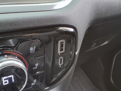 2026 GMC Sierra 1500 SLT Crew Cab Short Box 4WD