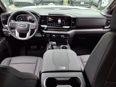 2026 GMC Sierra 1500 SLT Crew Cab Short Box 4WD