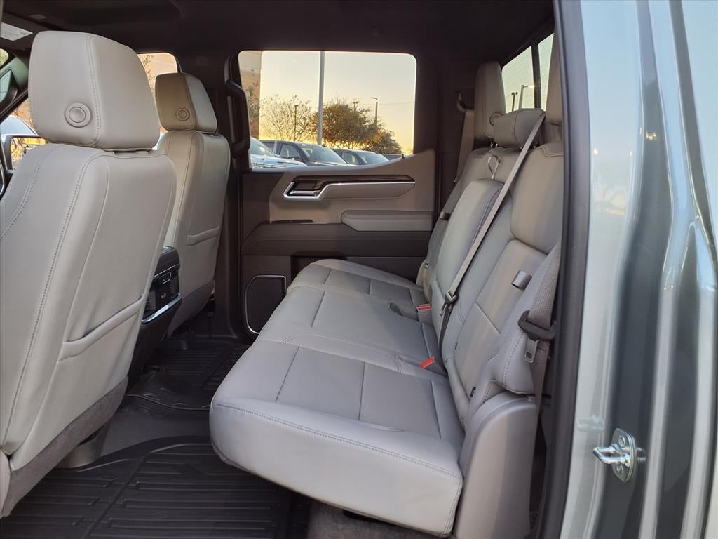 2026 GMC Sierra 1500 SLT Crew Cab Short Box 4WD