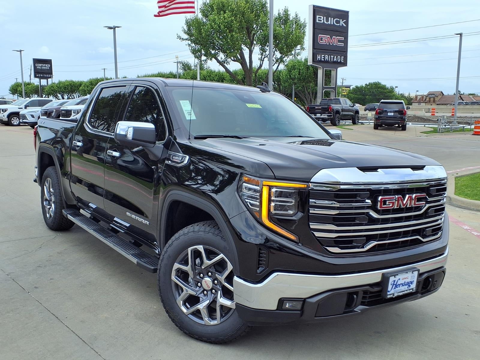 2026 GMC Sierra 1500 SLT Crew Cab Short Box 4WD