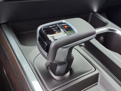 2026 GMC Sierra 1500 SLT Crew Cab Short Box 4WD