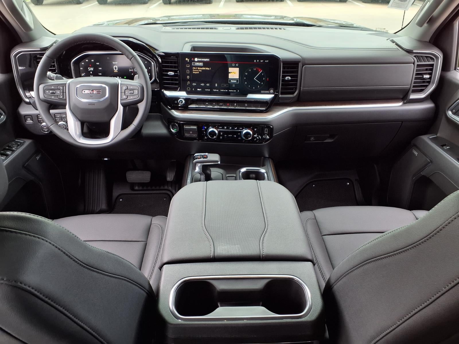 2026 GMC Sierra 1500 SLT Crew Cab Short Box 4WD