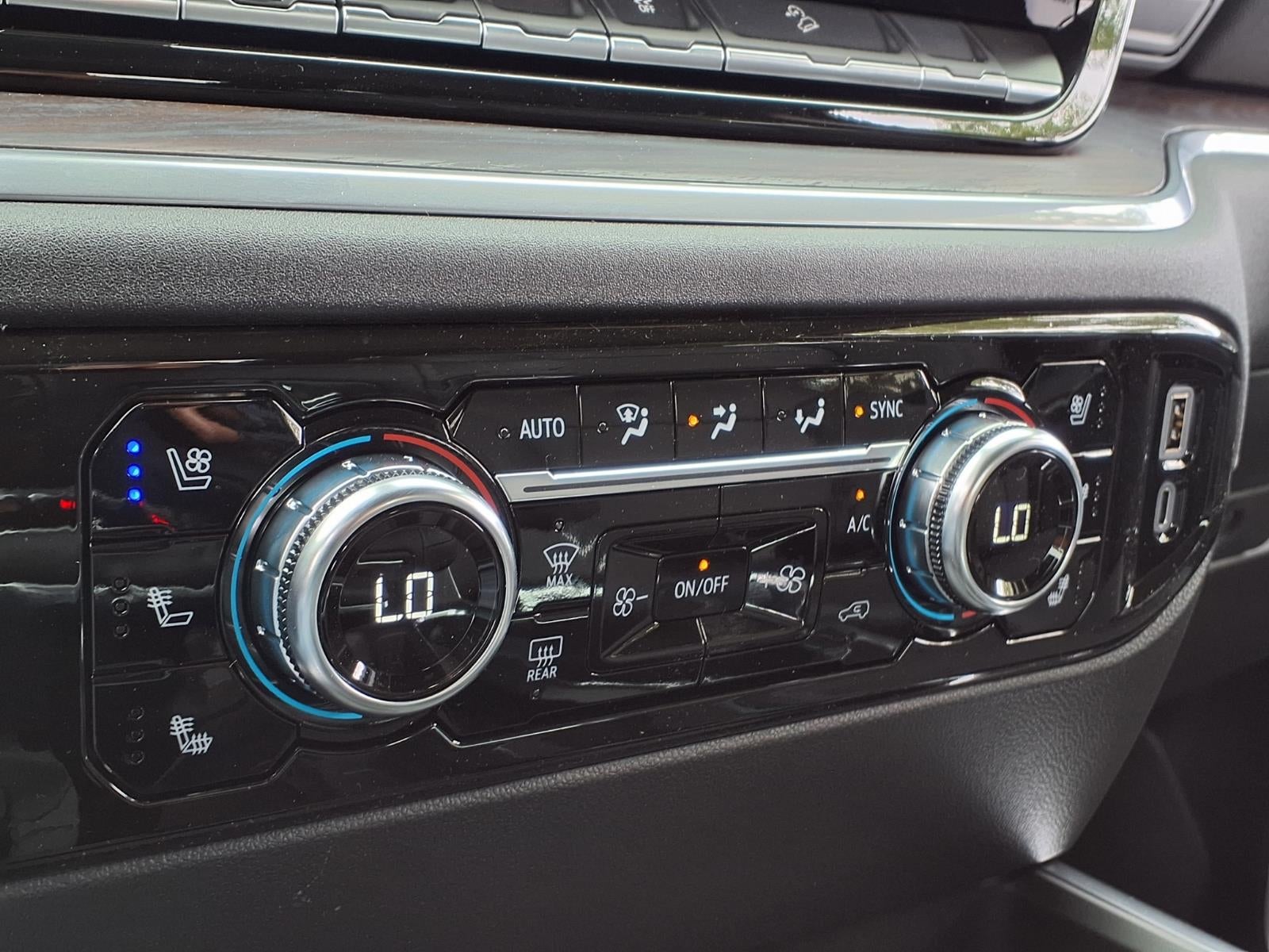 2026 GMC Sierra 1500 SLT Crew Cab Short Box 4WD