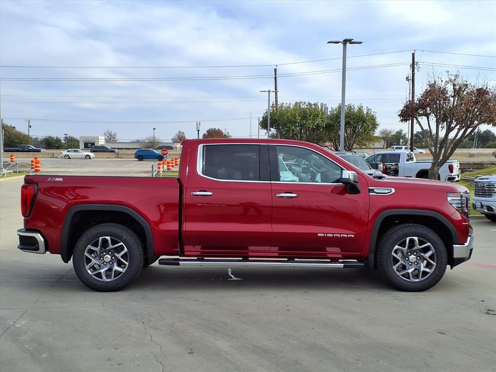 2026 GMC Sierra 1500 SLT Crew Cab Short Box 4WD