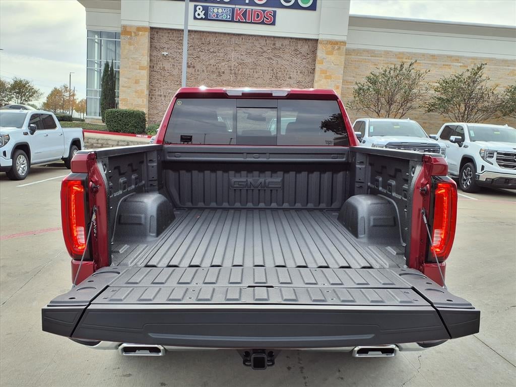 2026 GMC Sierra 1500 SLT Crew Cab Short Box 4WD