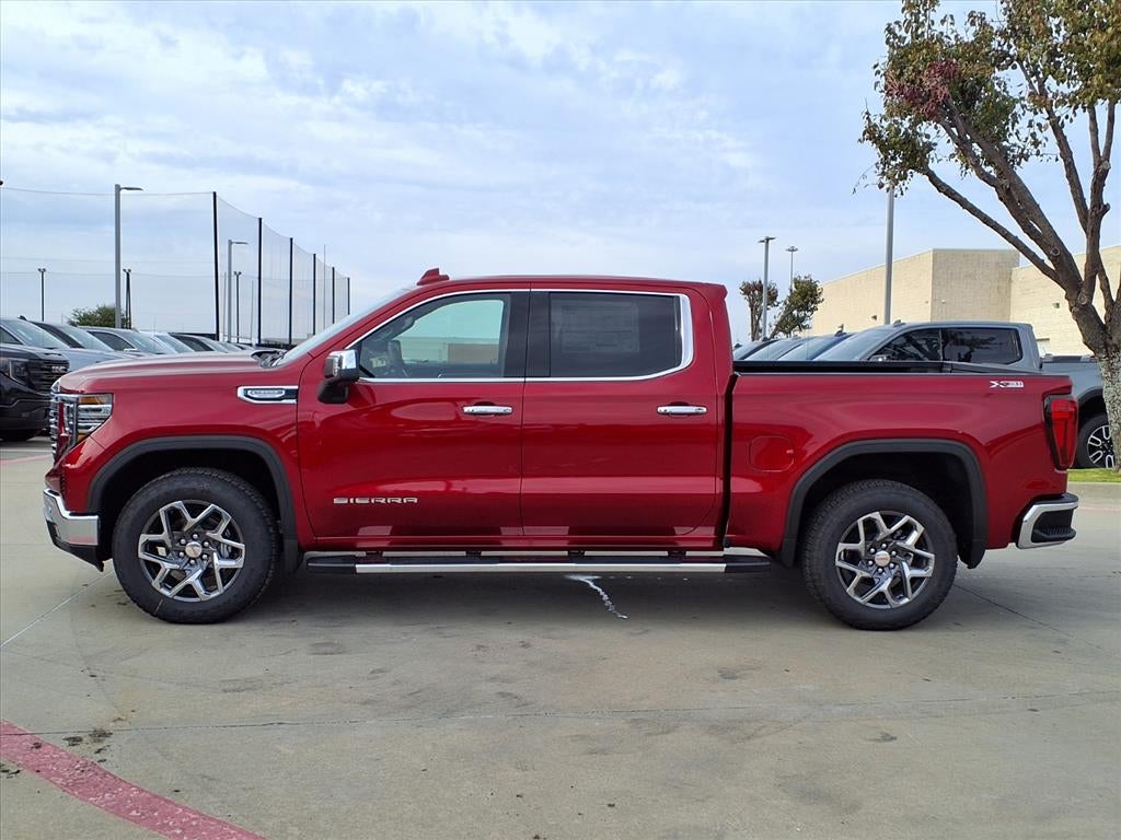 2026 GMC Sierra 1500 SLT Crew Cab Short Box 4WD