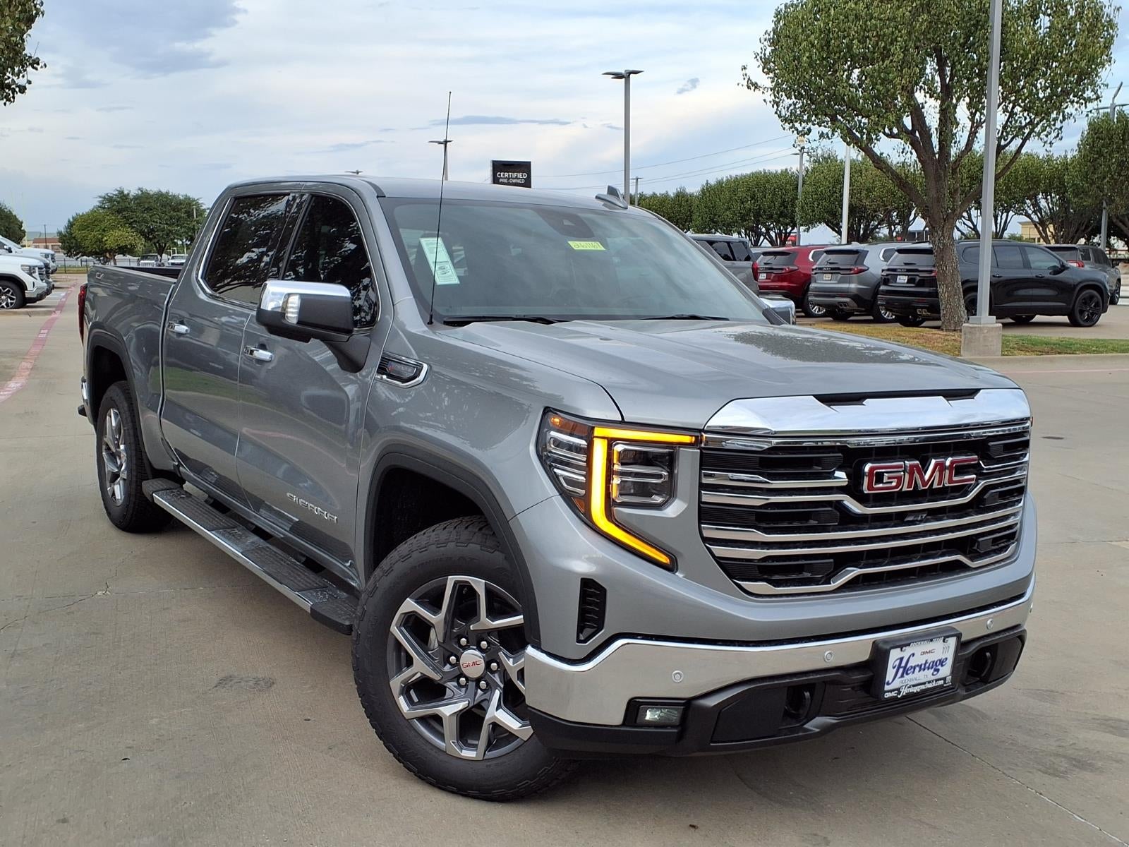 2026 GMC Sierra 1500 SLT Crew Cab Short Box 4WD