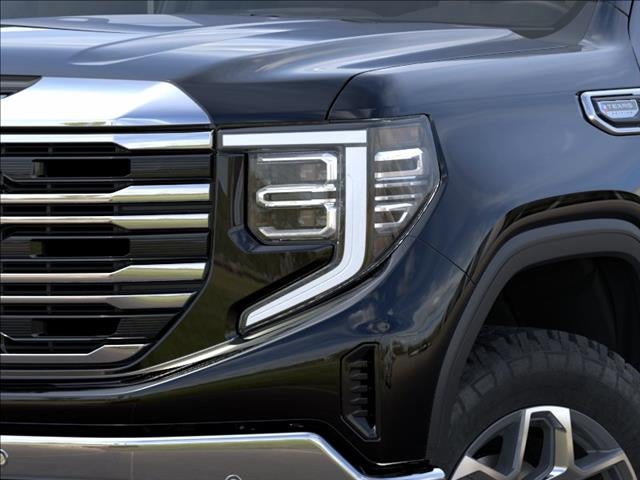 2026 GMC Sierra 1500 SLT Crew Cab Short Box 4WD