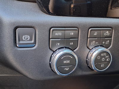 2026 GMC Sierra 1500 SLT Crew Cab Short Box 4WD