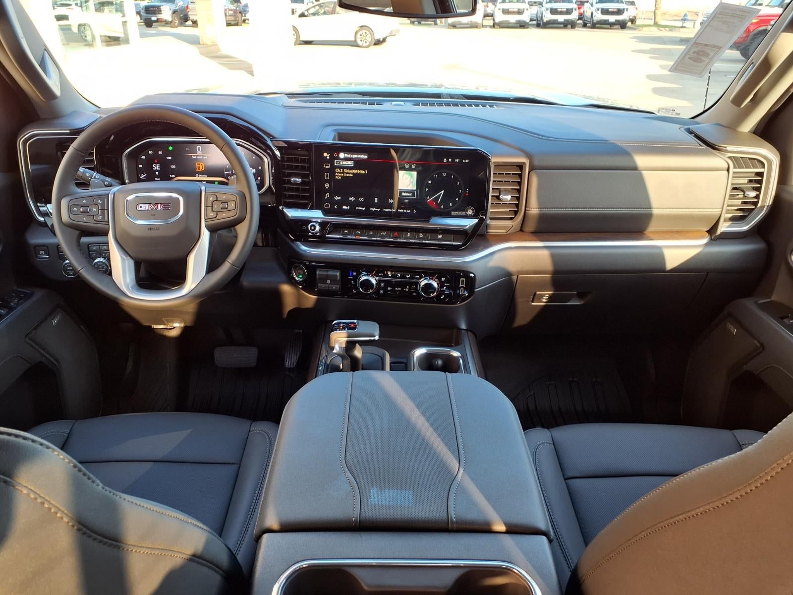 2026 GMC Sierra 1500 SLT Crew Cab Short Box 4WD